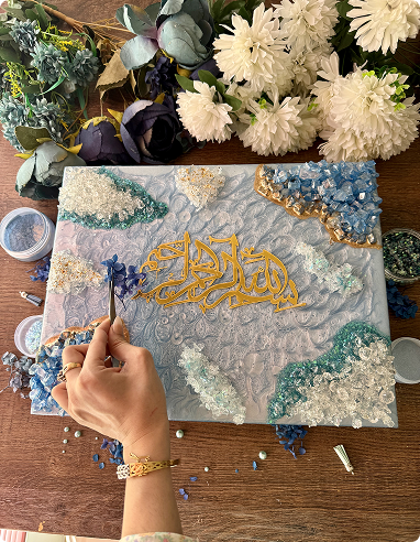 Blush Bloom Resin Tray