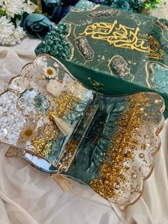Elegant Green Resin Quran Rehal Set
