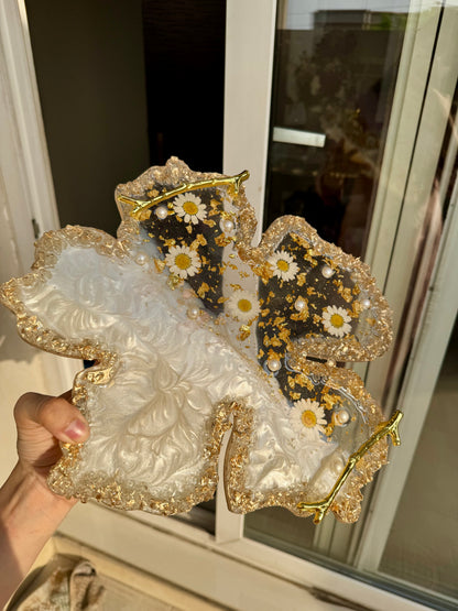 Elegant White Resin Tray & Coaster Set