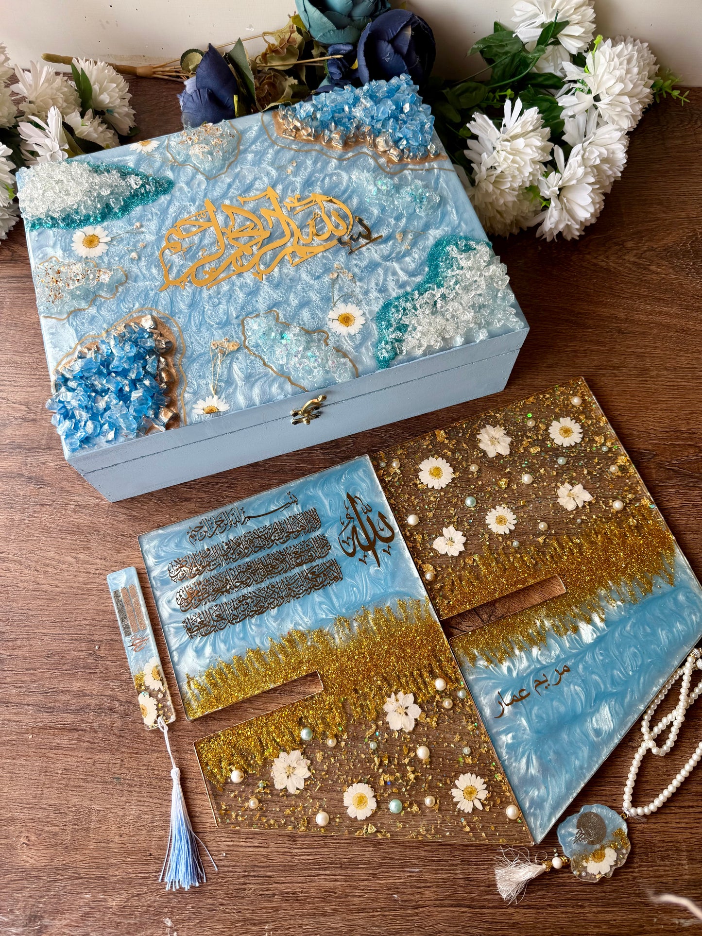 Elegant Blue Resin Quran Rehal Set